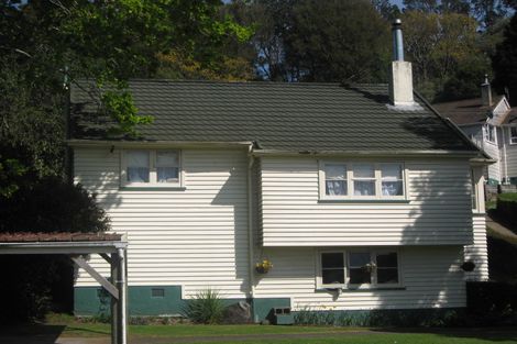 Photo of property in 60 Glenpark Avenue, Frankleigh Park, New Plymouth, 4310