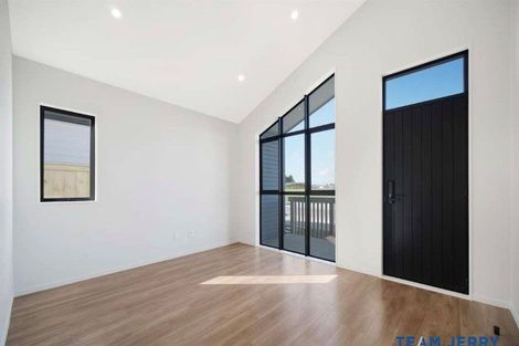 Photo of property in 17 Huringa Road, Karaka, Papakura, 2113