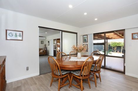 Photo of property in 1 Caroline Drive, Feilding, 4702