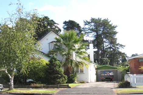Photo of property in 125 Portage Road, New Lynn, Auckland, 0600