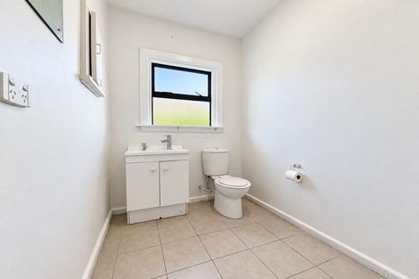 Photo of property in 21 Owens Terrace, Upper Riccarton, Christchurch, 8041
