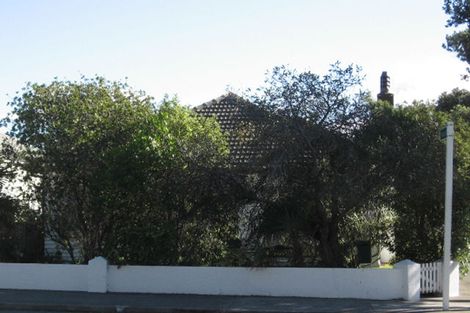 Photo of property in 200 Muritai Road, Eastbourne, Lower Hutt, 5013