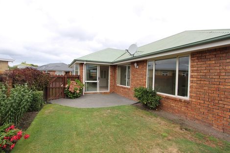 Photo of property in 15 Ashmore Lane, Strowan, Christchurch, 8052