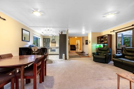 Photo of property in 31 Bayview Road, Paremata, Porirua, 5024