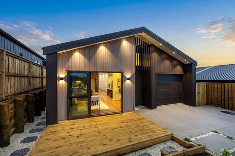 Photo of property in 82 Huanui Drive, Wainui, 0992