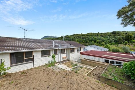 Photo of property in 2-1a Leicester Street, Picton, 7220