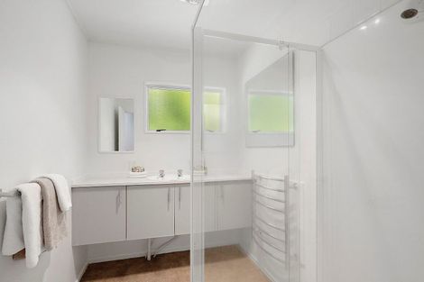 Photo of property in 2/45 Mcdowell Crescent, Hillcrest, Auckland, 0627