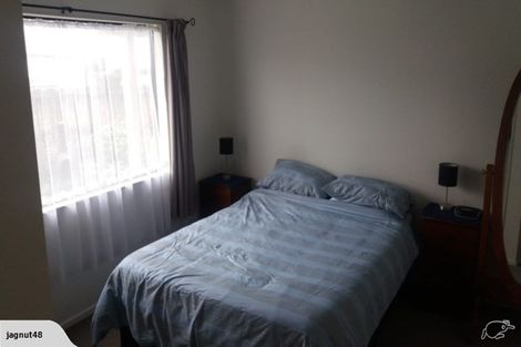 Photo of property in 3 Nadine Place, Mangere Bridge, Auckland, 2022