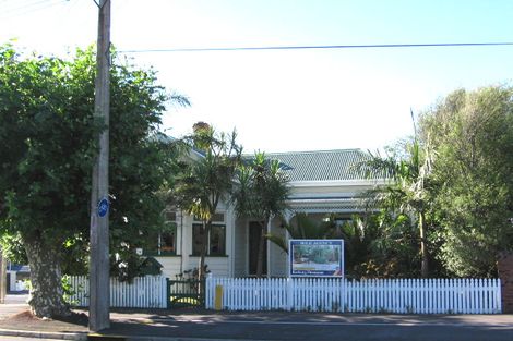 Photo of property in 36 Calliope Road, Devonport, Auckland, 0624