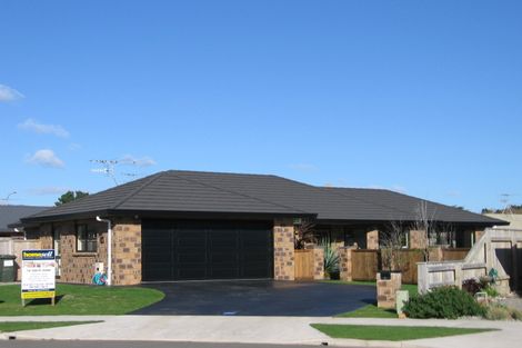 Photo of property in 6 Nicholas Place, Waikanae Beach, Waikanae, 5036