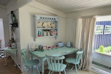 Photo of property in 44 Napier Road, Havelock North, 4130