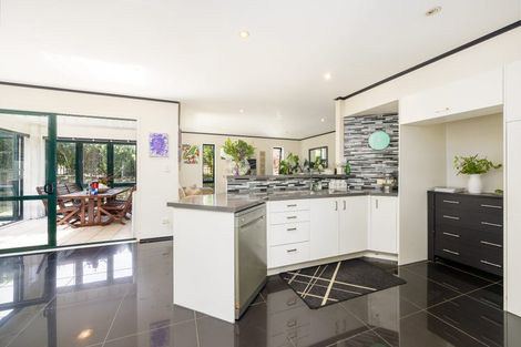 Photo of property in 123 Voyager Drive, Gulf Harbour, Whangaparaoa, 0930