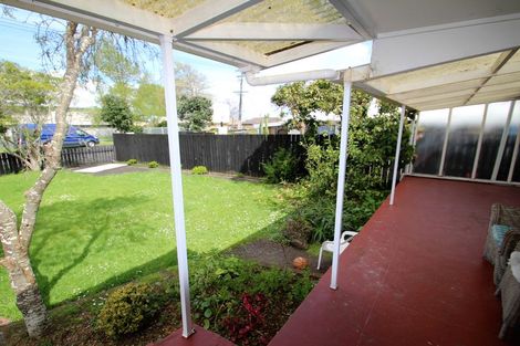 Photo of property in 110 Mountain Road, Mangere Bridge, Auckland, 2022