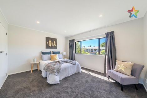 Photo of property in 186 Holborn Drive, Stokes Valley, Lower Hutt, 5019
