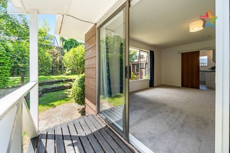 Photo of property in 69b Hartford Crescent, Totara Park, Upper Hutt, 5018