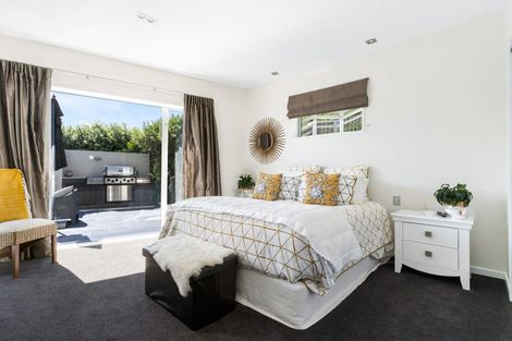 Photo of property in 1 Ti Kouka Eco Lane, Redcliffs, Christchurch, 8081