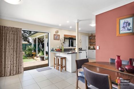 Photo of property in 10 Marine Avenue, Waihi Beach, 3611