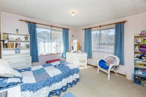 Photo of property in 109 Norana Road, Timberlea, Upper Hutt, 5018