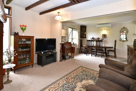 Photo of property in 113 Parkhurst Road, Parakai, 0830