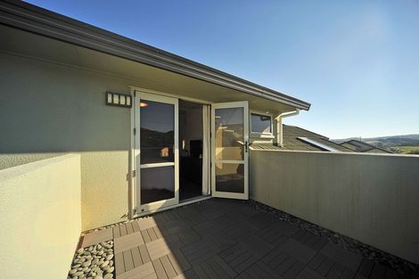 Photo of property in 74 Kentwood Drive, Woodridge, Wellington, 6037