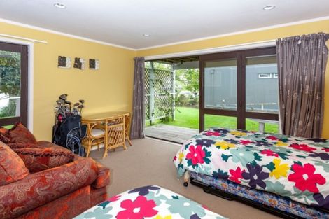 Photo of property in 240 Onemana Drive, Onemana, Whangamata, 3691