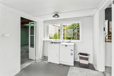 Photo of property in 4 Argyle Street, Mornington, Dunedin, 9011