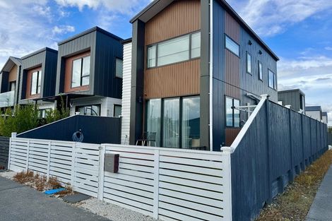 Photo of property in 38 Parahau Road, Papakura, 2110