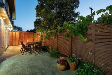 Photo of property in 2 Florance Avenue, Russell, 0202