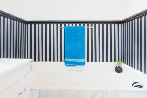 Photo of property in 53 Wood Street, Takaro, Palmerston North, 4410