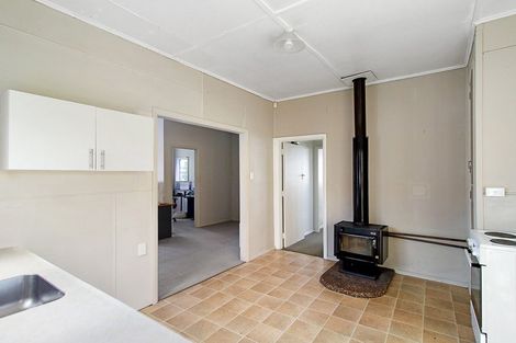 Photo of property in 11 Linklater Avenue, Foxton Beach, Foxton, 4815