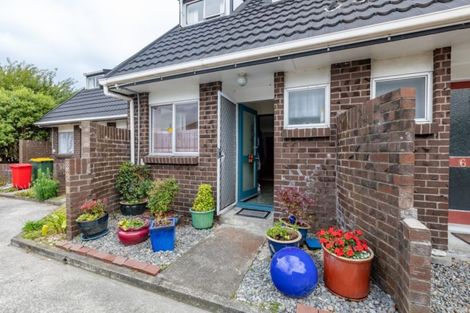 Photo of property in 5/31 Mana Avenue, Titahi Bay, Porirua, 5022
