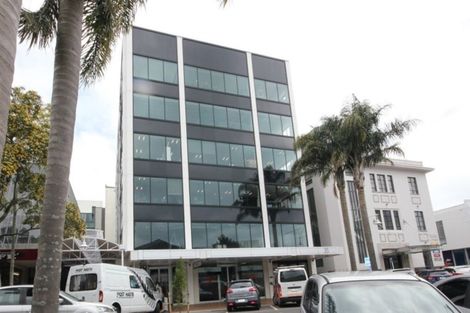 Photo of property in 35 Grey Street, Feilding, 4702