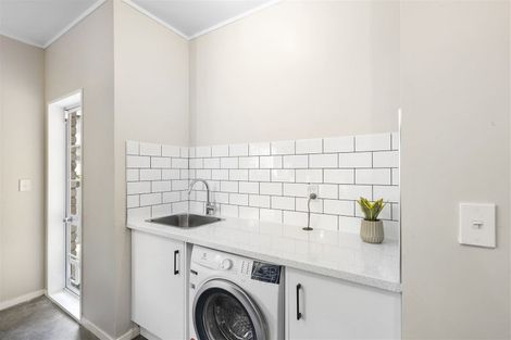 Photo of property in 1/71 Wellington Street, Howick, Auckland, 2014