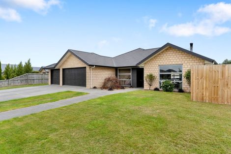Photo of property in 31 Beaumont Drive, Rolleston, 7614