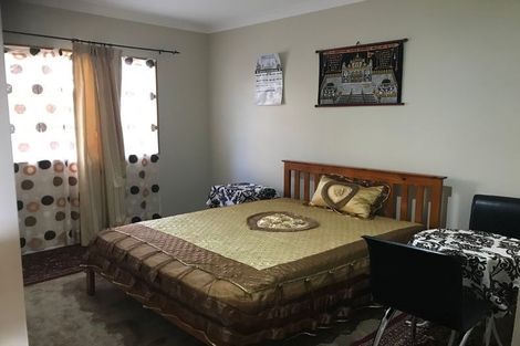 Photo of property in 13 Kaseng Place, East Tamaki Heights, Auckland, 2016