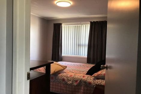 Photo of property in 48 Othello Drive, Clover Park, Auckland, 2023