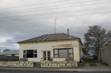 Photo of property in 36 James Street, Balclutha, 9230