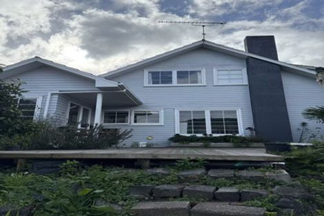 Photo of property in 50 Peter Terrace, Castor Bay, Auckland, 0620