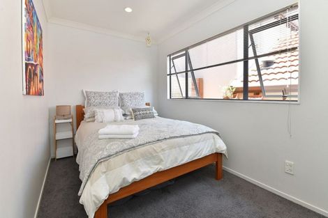 Photo of property in 52 Alec Craig Way, Gulf Harbour, Whangaparaoa, 0930