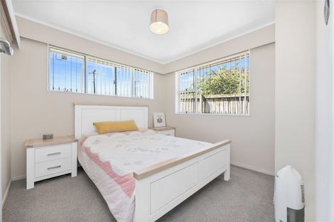 Photo of property in 1/7 Royal Arch Place, Rosehill, Papakura, 2113