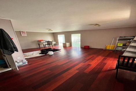 Photo of property in 1/144 Shifnal Drive, Randwick Park, Auckland, 2105