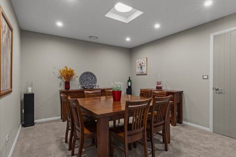 Photo of property in 12 Spur Road, Havelock North, 4130