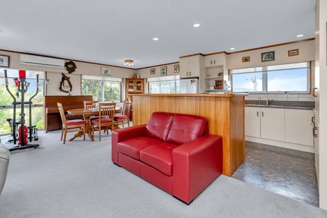 Photo of property in 138 Marsden Point Road, Ruakaka, 0116