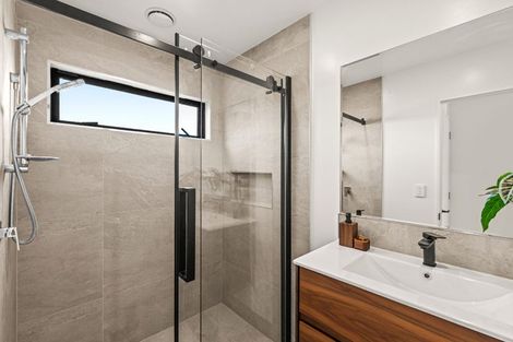Photo of property in 27 Irvines Track, Halswell, Christchurch, 8025