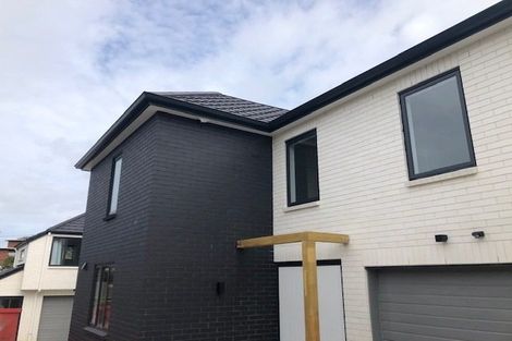 Photo of property in 31b Knightsbridge Drive, Forrest Hill, Auckland, 0620