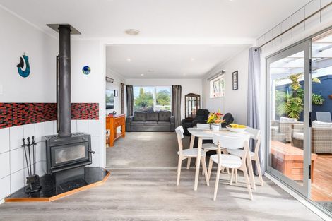 Photo of property in 2 Grant Place, Awapuni, Palmerston North, 4412