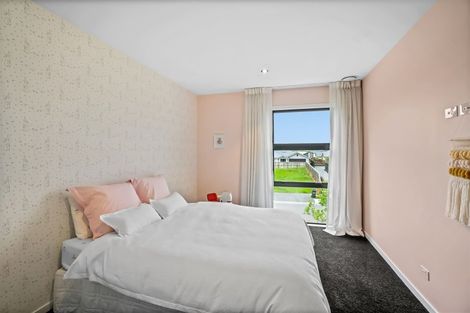 Photo of property in 31 Wallace Crescent, Prebbleton, 7604