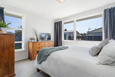 Photo of property in 6 Meldrum Place, Bishopdale, Christchurch, 8051