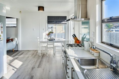 Photo of property in 15 Wright Street, Wainuiomata, Lower Hutt, 5014