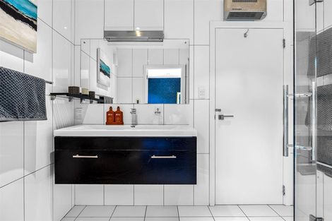 Photo of property in 1/5 Whareora Terrace, Cashmere, Christchurch, 8022